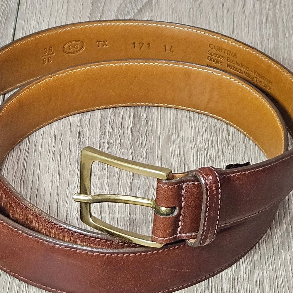 Trafalgar Mens Cortina Brown Leather Dress Belt 36 Made in USA Brass Buckle